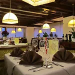 Hotel Corona Hotel 3*