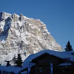 فندق Hotel Corona