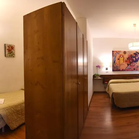 Hotel Corona 발 디 졸도