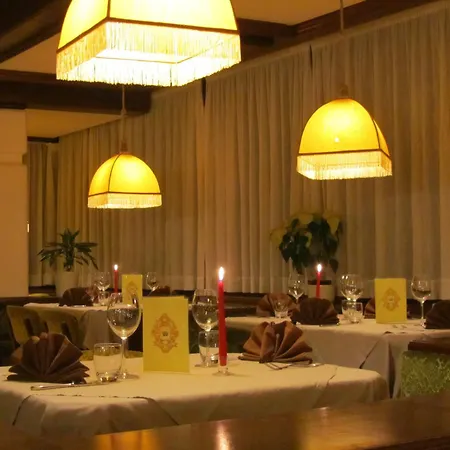 Hotel Corona 3*