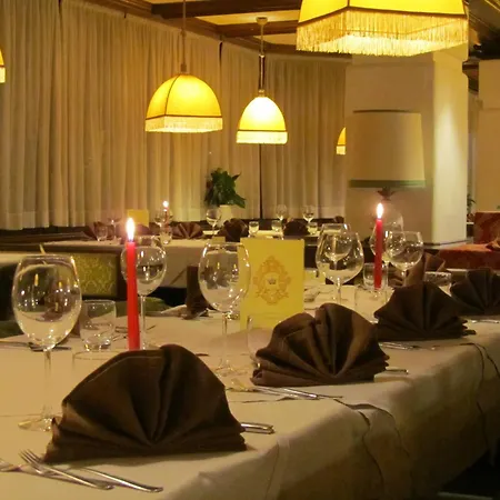 Hotel Corona 3* فال دي زولدو