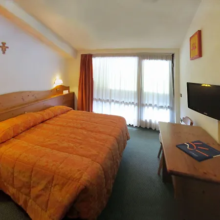 Hotel Hotel Corona