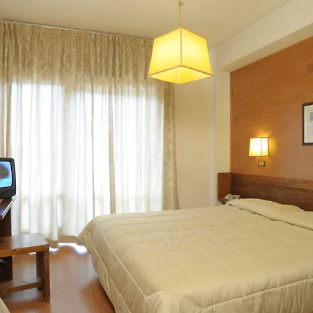 Hotel Corona Hotel 3*
