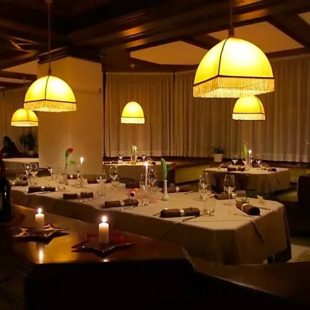 Hotel Corona Hotel 3*