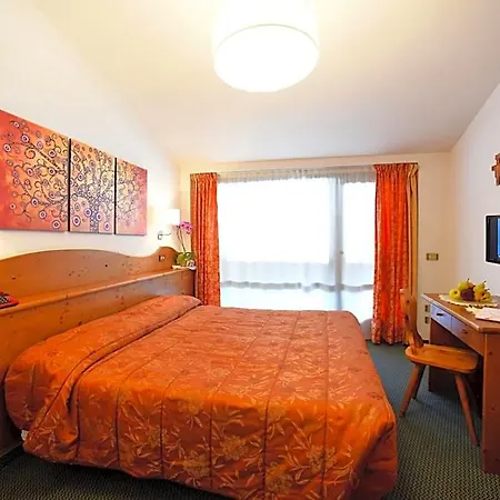 Hotel Hotel Corona 3*