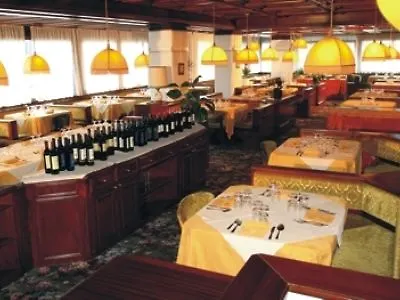 Hotel Corona Валь-ди-Цольдо