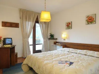 Hotel Corona Отель Валь-ди-Цольдо